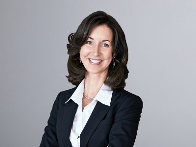 Portrait of Shannon Rogers Roy